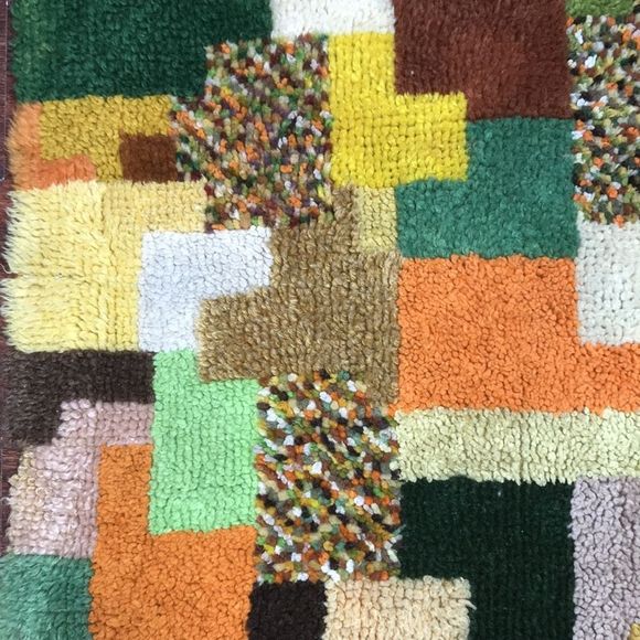 Vintage 60s handmade geometric rug / wall hanging - Picture 5 of 9